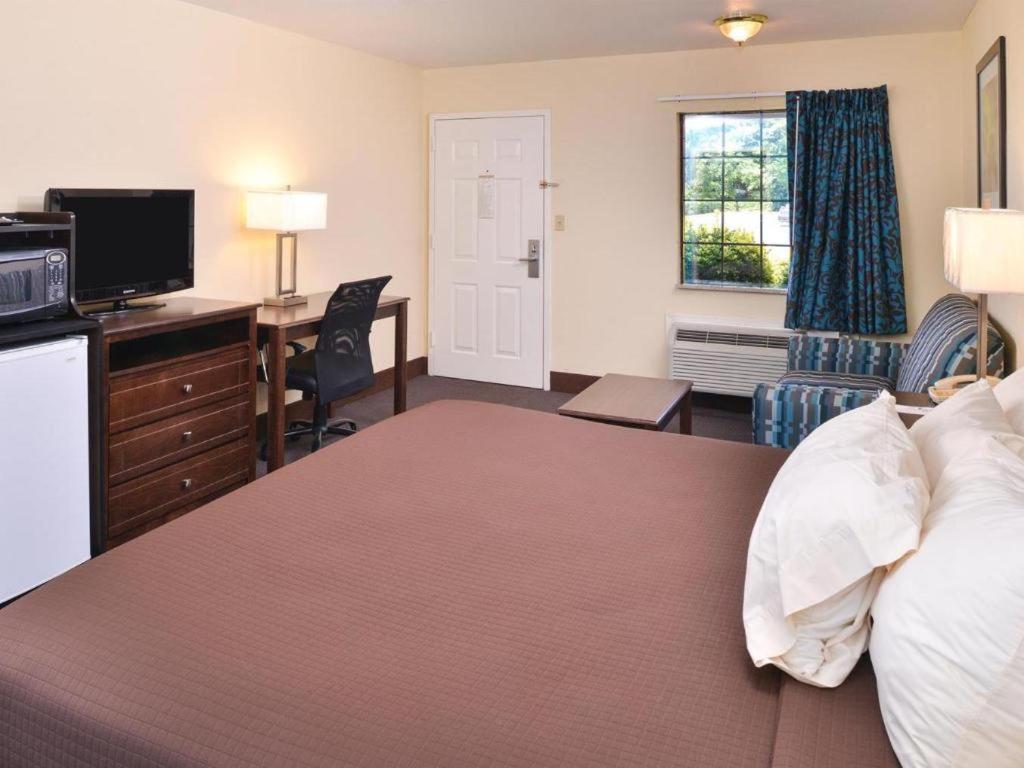 Americas Best Value Inn - Batesville Ngoại thất bức ảnh